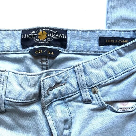 Lucky Brand Leyla Capri Jeans - Picture 3 of 4